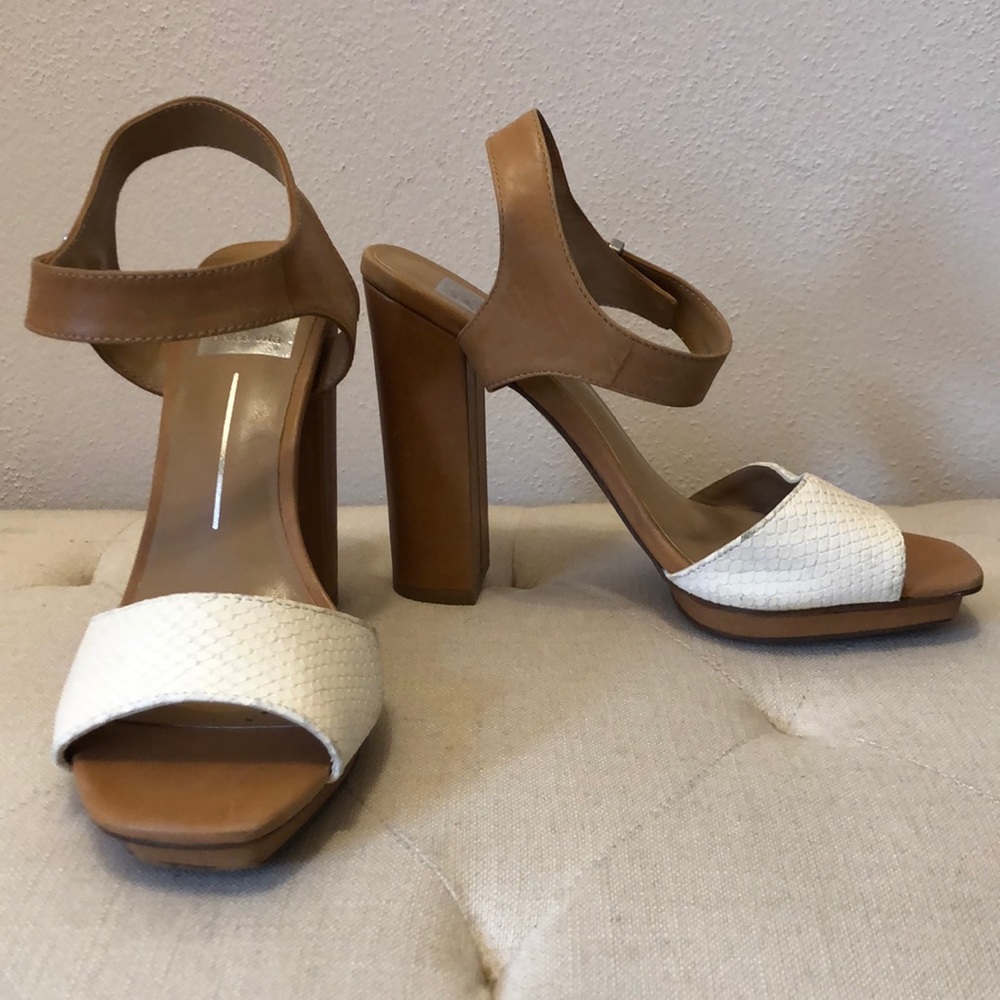 Dolce Vita leather platform heel sandals